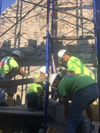 Hyde Park façade restoration — photo 12