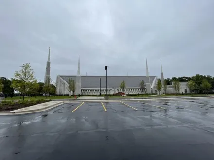 White Temple Glenview perimeter pillar restoration — photo 13