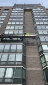 Video: Gold Coast high-rise brick replacement, Chicago