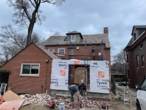 Kitchen addition brick fireplace, South Loop Chicago — photo 2